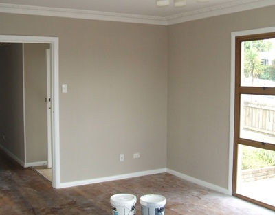 Wallpaper Hanging